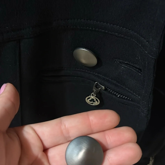 Titika jacket - Picture 5 of 11